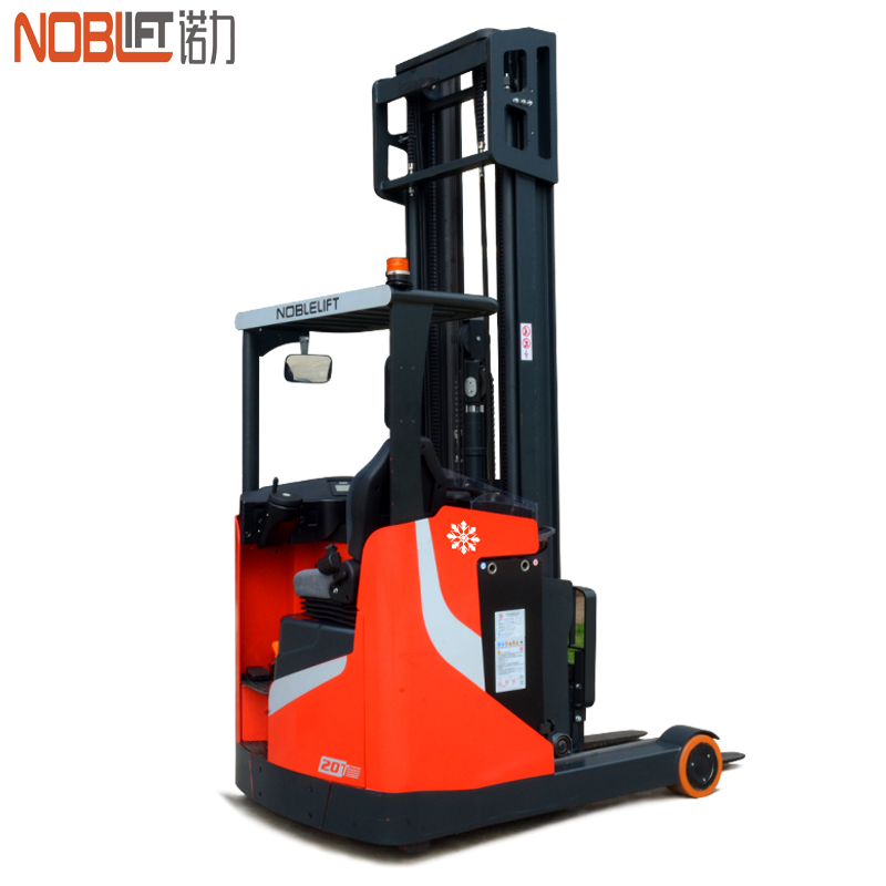 諾力新款大前移RT20N座駕式推高車(chē) 諾力新款大前移RT20N座駕式推高車(chē)